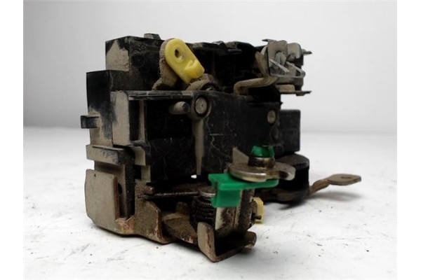 Recambio de cerradura puerta delantero izquierda para renault kangoo i (f/kc0) d 55 1.9 (kc0d) referencia OEM IAM 7701046799  