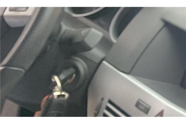 Recambio de clausor para opel astra h gtc 1.7 cdti referencia OEM IAM 93181728  