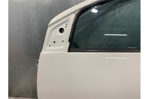 Recambio de puerta delantero izquierda para toyota aygo (kgb/wnb) 1.0 básico referencia OEM IAM 670020H010  