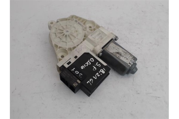 Recambio de motor elevalunas delantero derecho para seat ibiza (6l1) referencia OEM IAM   