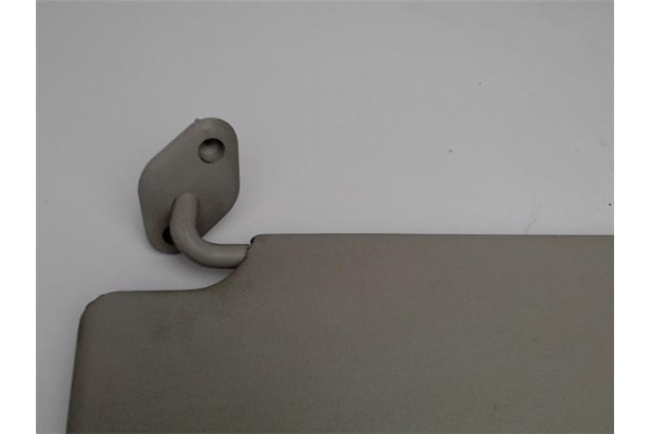 Recambio de parasol izquierdo para citroen berlingo 1.4 i (mfkfx) referencia OEM IAM 328534  