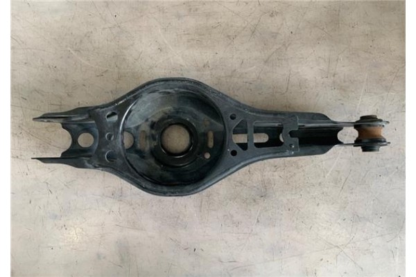 Recambio de brazo inferior trasero izquierdo para toyota c-hr (x10) 2.0 hibrido referencia OEM IAM 48730F4010  