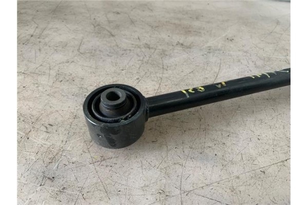 Recambio de brazo suspension trasero derecho para toyota c-hr (x10) 2.0 hibrido referencia OEM IAM 4871002090 ADBP860112 4871047
