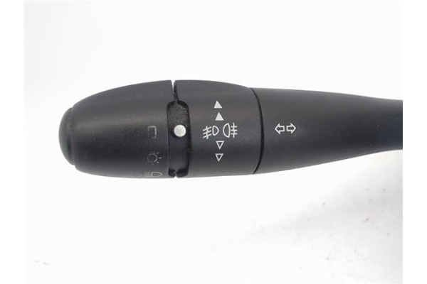 Recambio de mando intermitencia para citroen c3 1.4 hdi referencia OEM IAM 96576781xt  