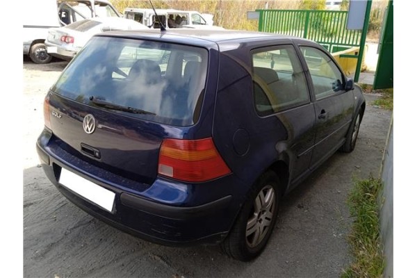 volkswagen golf iv berlina (1j1) del año 2001