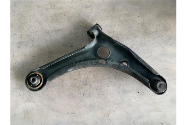 Recambio de brazo inferior delantero izquierdo para mitsubishi colt cz3 berl. 5 (z30a) 1.1 inform (d) referencia OEM IAM 4013A13
