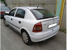 opel astra g berlina del año 2001