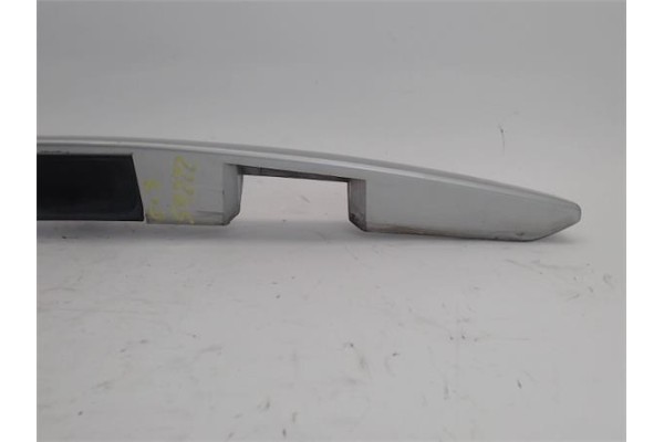 Recambio de moldura porton trasero para citroen c3 1.4 hdi referencia OEM IAM 96388611  