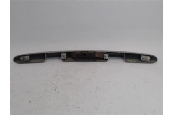 Recambio de moldura porton trasero para citroen c3 1.4 hdi referencia OEM IAM 96388611  