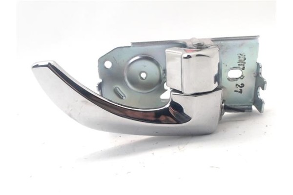 Recambio de manilla int. puerta delantero derecha para kia sorento (bl) 2.5 crdi referencia OEM IAM 826223E000CY  