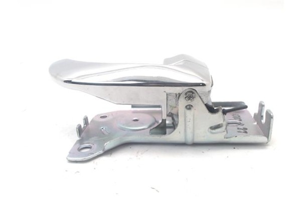 Recambio de manilla int. puerta delantero derecha para kia sorento (bl) 2.5 crdi referencia OEM IAM 826223E000CY  