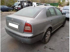 skoda octavia berlina (1u2) del año 2002