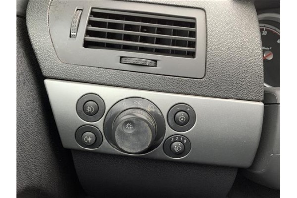 Recambio de mando de luces para opel astra h gtc 1.7 cdti referencia OEM IAM 13129254  