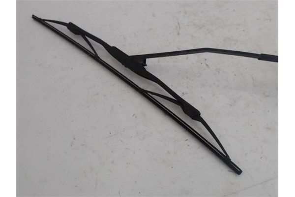 Recambio de brazo limpiaparabrisas trasero para nissan almera (n15) 1.6 referencia OEM IAM 287810N000  