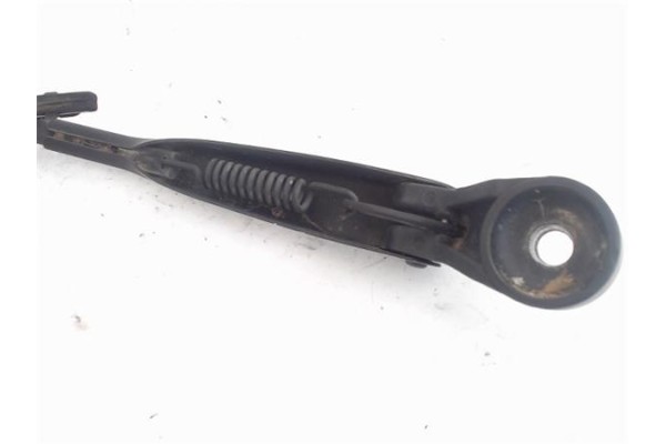 Recambio de brazo limpiaparabrisas trasero para nissan almera (n15) 1.6 referencia OEM IAM 287810N000  