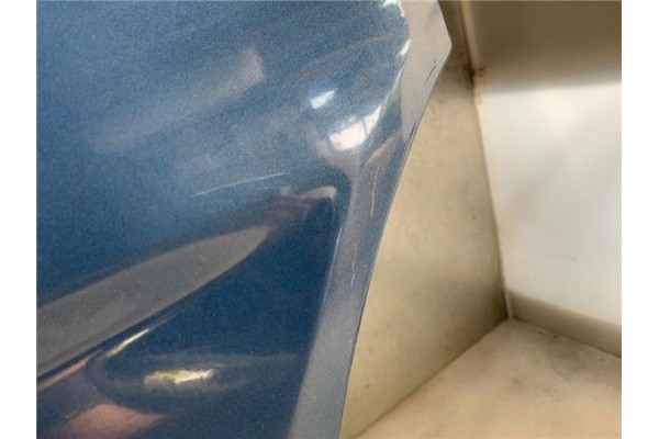 Recambio de puerta delantero derecha para renault trafic ii furgón (fl) 2.5 dti referencia OEM IAM 7751478601  
