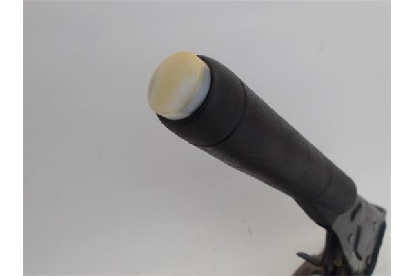 Recambio de palanca freno de mano para citroen c3 1.4 hdi referencia OEM IAM 470185  