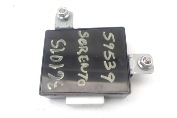 Recambio de modulo electronico para kia sorento (bl) 2.5 crdi referencia OEM IAM 957003E100  