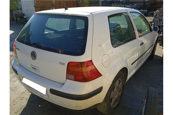 volkswagen golf iv berlina (1j1) del año 2000