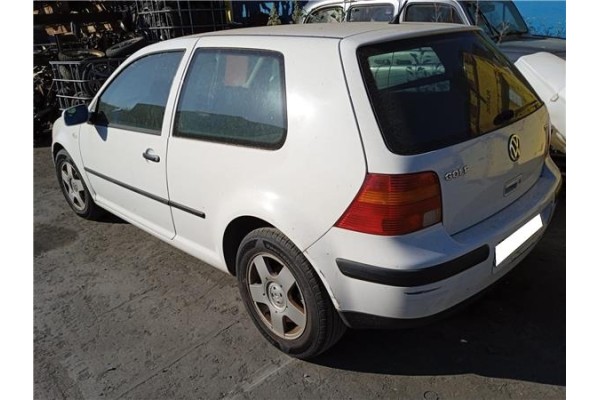 volkswagen golf iv berlina (1j1) del año 2000