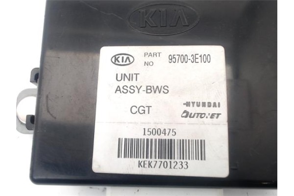 Recambio de modulo electronico para kia sorento (bl) 2.5 crdi referencia OEM IAM 957003E100  