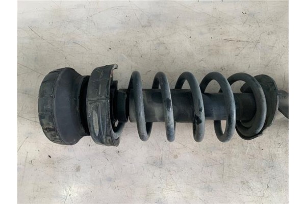 Recambio de amortiguador delantero derecho para renault trafic ii furgón (fl) 2.5 dci 145 (fl0j) referencia OEM IAM 8200728279 8