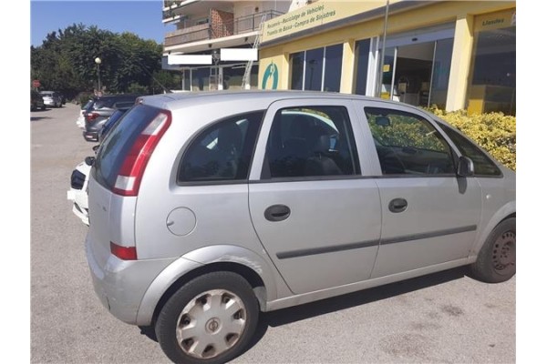 opel meriva del año 2003