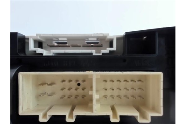 Recambio de mandos calefaccion / a.a. para seat ibiza (6l1) 1.9 tdi referencia OEM IAM 6LO820045  