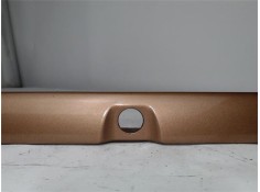 Recambio de moldura porton trasero para audi a3 (8l) 1.9 tdi ambiente referencia OEM IAM 8D9827576BGRU  