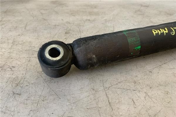 Recambio de amortiguador trasero izquierdo para renault trafic ii furgón (fl) 2.5 dci 145 (fl0j) referencia OEM IAM 8200600877 8
