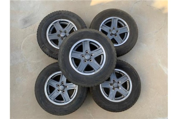 Recambio de juego llantas para jeep wrangler / wrangler unlimited (jk) 2.8 sahara referencia OEM IAM 5JX82TRMAA  