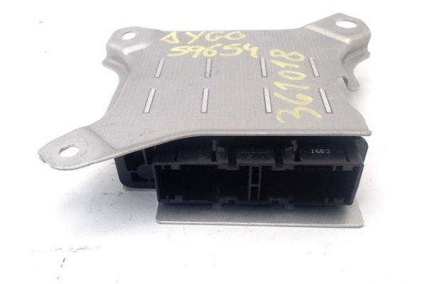 Recambio de centralita airbag para toyota aygo (kgb/wnb) 1.0 básico referencia OEM IAM 265005884  