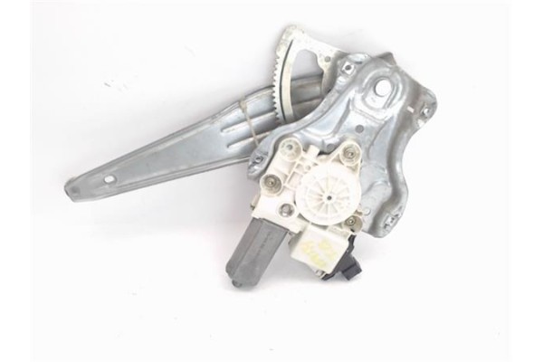 Recambio de mecanismo elevalunas trasero izquierdo para toyota corolla (e12) 1.6 vvt-i referencia OEM IAM  0130822032 