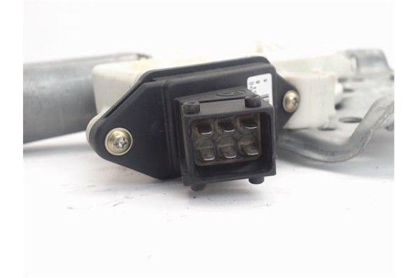 Recambio de mecanismo elevalunas trasero izquierdo para toyota corolla (e12) 1.6 vvt-i referencia OEM IAM  0130822032 