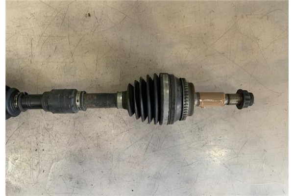 Recambio de palier delantero derecho para toyota corolla (e12) 2.0 d-4d referencia OEM IAM 4341013050 EST18092591 4341042120 , T
