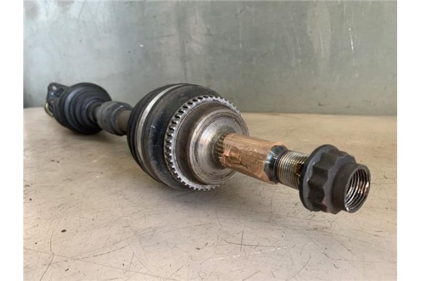 Recambio de palier delantero derecho para toyota corolla (e12) 2.0 d-4d referencia OEM IAM 4341013050 EST18092591 4341042120 , T