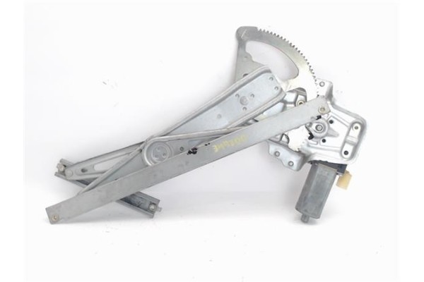Recambio de elevalunas electrico delantero izquierdo para toyota yaris (ksp9/scp9/nlp9) 1.4 d-4d referencia OEM IAM 0130822018  