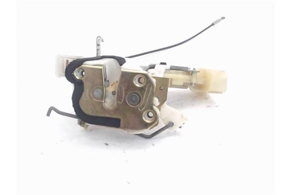Recambio de cierre electromagnetico delantero izquierdo para toyota yaris (ksp9/scp9/nlp9) 1.4 d-4d referencia OEM IAM   