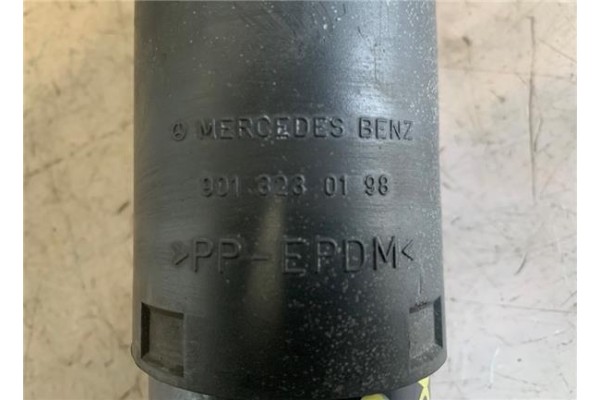 Recambio de amortiguador delantero derecho para mercedes-benz sprinter furgón 2.2 208 cdi (901.6/902.661-662) referencia OEM IAM