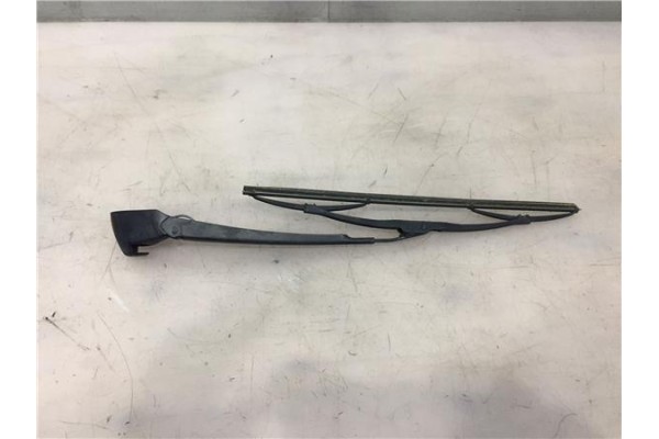Recambio de brazo limpiaparabrisas trasero para audi a3 (8l) 1.9 tdi ambiente referencia OEM IAM 8D9955407A  8D9955407 , AUDI
