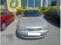 opel vectra b berlina del año 2001