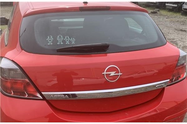 Recambio de porton trasero para opel astra h gtc 1.7 cdti referencia OEM IAM 93184005  