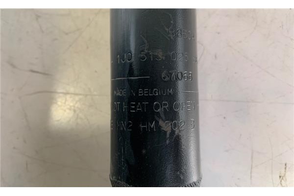 Recambio de amortiguador trasero derecho para seat leon (1m1) 1.6 16 v referencia OEM IAM 1J0513025BG 106703 1J0513025BL , AUDI 