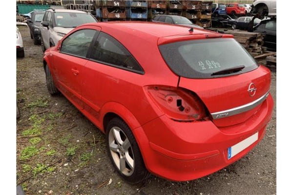Recambio de porton trasero para opel astra h gtc 1.7 cdti referencia OEM IAM 93184005  