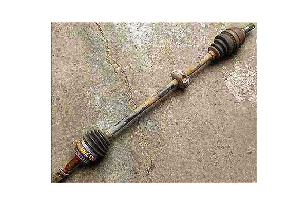 Recambio de palier delantero derecho para opel vectra b berlina 2.0 di 16v referencia OEM IAM   