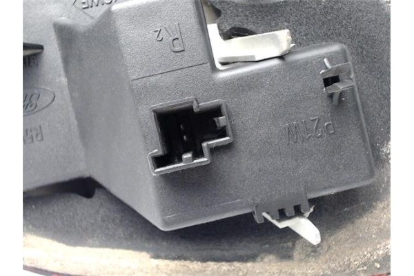 Recambio de piloto trasero derecho para ford ka (ccq) 1.3 i referencia OEM IAM 1105789 2202382 97KG13A603 , FORD | 1120331 , FOR