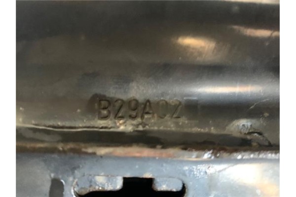 Recambio de refuerzo paragolpes para peugeot 307 break / sw (s1) 1.6 16v referencia OEM IAM 7106C0 B29A02 