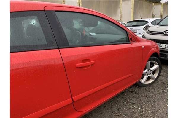 Recambio de puerta delantero derecha para opel astra h gtc 1.7 cdti referencia OEM IAM 94711560  