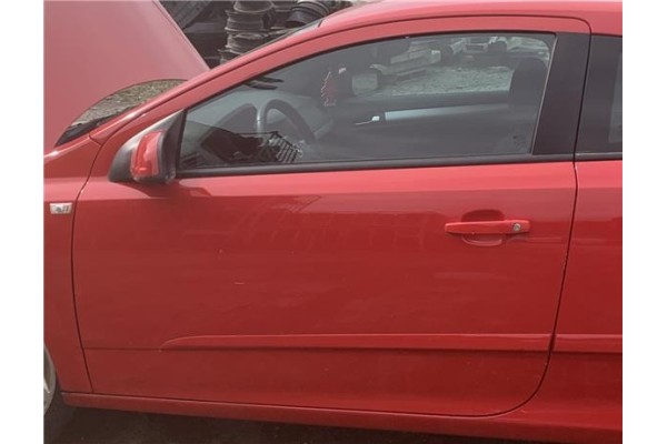 Recambio de puerta delantero izquierda para opel astra h gtc 1.7 cdti referencia OEM IAM 94711559  