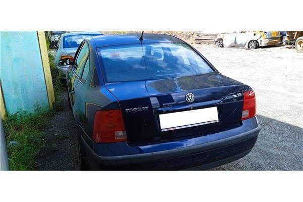 volkswagen passat berlina (3b2) del año 2000